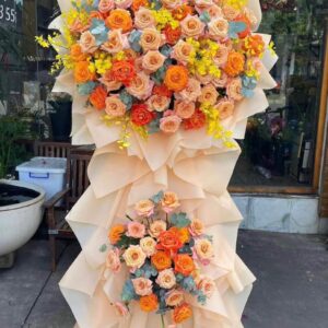 Kệ khai trương đủ màu